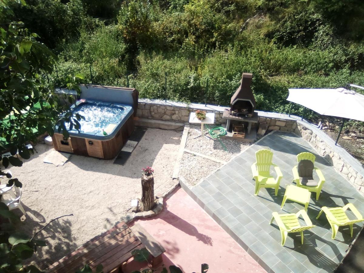 Kuca Melita -Jacuzzi Villa Kastav Exterior photo